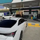 الانترا 2025 ابيض