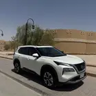 نيسان اكس تريل 2023 SV - ممشى 25 الف كيلو