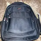 حقيبة مدرسية سوداء جديدة