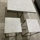 طاولة الضيافه