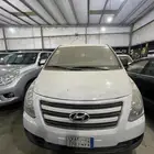 للبيع هونداي فان بضاعه موديل 2016