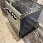 فرن كهربائي شبه جديد للبيع