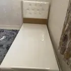سرير جديد
