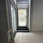 شقة موثثة ارضية مع حوش