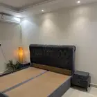 سرير للبيع