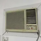 مكيفين طن ونص