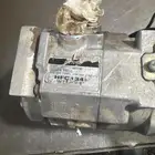كمبريسر باجيرو نظيف وشرررط
