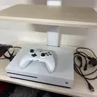 اكس بوكس نضيف ومعه كامل ملحقات