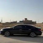 للبيع  تويوتا أفالون 2022 بريميوم اللون اسود