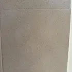 للبيع بلاط