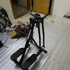 جهاز تمرين مشي