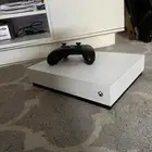 اكس بكس جديد والله ما اشتغل الى مرتين