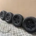 جنوط وكفرات جيب رانجلر