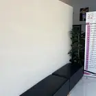 لأصحاب الصالونات الرجاليه والنسائية صالون لتقبيل بكامل اثاث