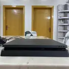 بلاي ستيشن 4 للبيع نظيييف