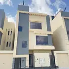 للبيع دور أرضى بحوش بمداخل مستقله بمخطط الراجحى