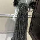 فستان للبيع مدة الاستخدام ثلاث ساعات فقط