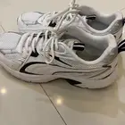 للبيع حذاء بوما الأصلي ألموضة