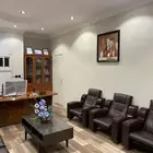 مكتب لتقبيل خميس مشيط