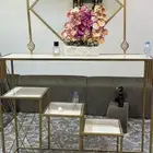 طاولة او استقبال