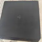 بلايستيشن PlayStation 4 مستخدم مع اشرطة