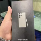 جوال جلاكسي 24 الترا الذاكره 512 جديد مختم بكرتونه