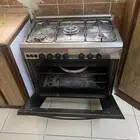 فرن غاز 5 عيون يعمل يشكل طيب