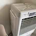 مكيف ماء نظيف ثلاث ارباع