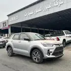 تويوتا رايز فل موديل 2026 فضي سقف اسود