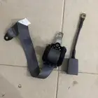 حزام يركب لجميع أنواع السيارات