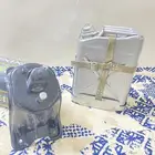 دبه بنزين لربع مع قاعده بالكاميرا