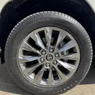 طقم جنوط لاندكروزر 2022 الى 2025 اصلية وكالة استخدام قليل