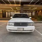 تويوتا كراون 1998 التاج للبدل او البيع