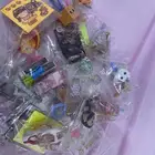 في أساور با خمسه كلها و مني نوت با خمسه كلها الواحد