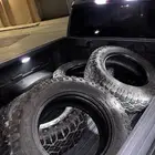 للبيع كفرات نظيفة نوع قودير مقاس 18 65 275