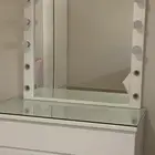 مراية تسريحة بإضاءة