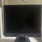 شاشه كمبيوتر مكتبي في خدوش خفيفه شبه مستعمل