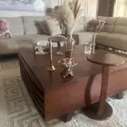 اثاث طقم كنب وطاولة كبيره و2خدمه