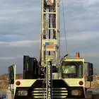 حفار ابار امريكي المقاس الكبير