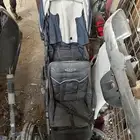 مشاية لطفلين مع بعض علي السوم