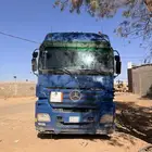 راس شاحنة مرسيدس اكتروس