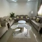 كنب وطاوله
