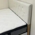 سرير ومرتبه نظيفه جدا ماكمل عليها 4 شهور للبيع