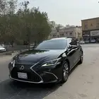 للبيع لكزس موديل 2021