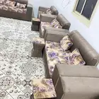 مجلس مع الفرشه وطاولات خدمه