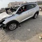 توسان 2018 فل كامل بصمه بنرامه تشليح قطع غيار فقط