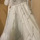 فستان مستعمل المصممه ديباج