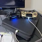 سوني 4مع يدات