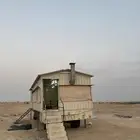 غرفه للبيع طوله 13 متر وعرضه 3 ونص مجلس ومطبخ