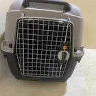 قفص متنقل